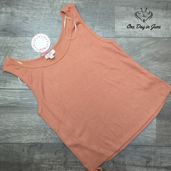 Umgee Ribbed Tank Top Size L - Picture 1 of 4